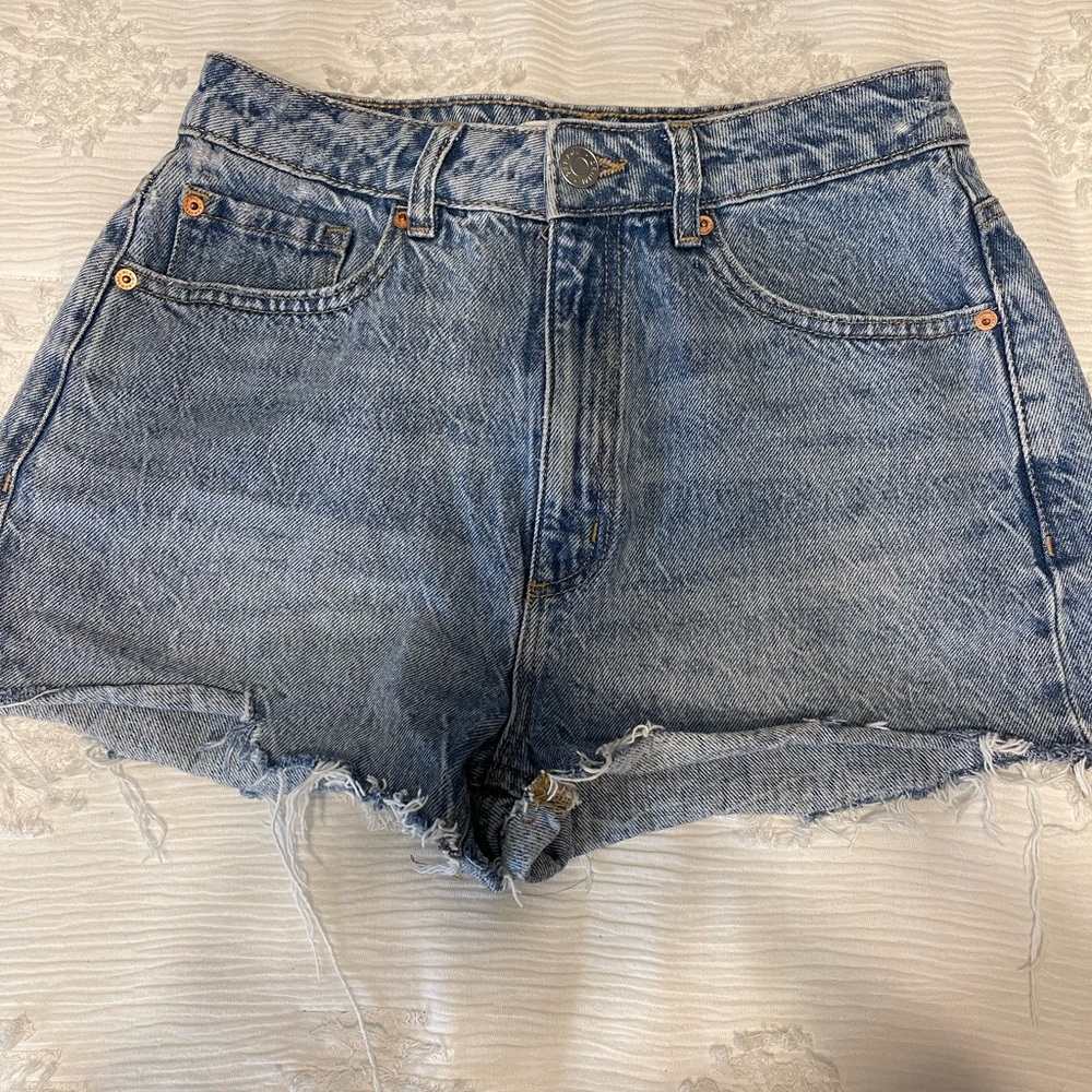 Garage Denim Medium Wash Festival Short